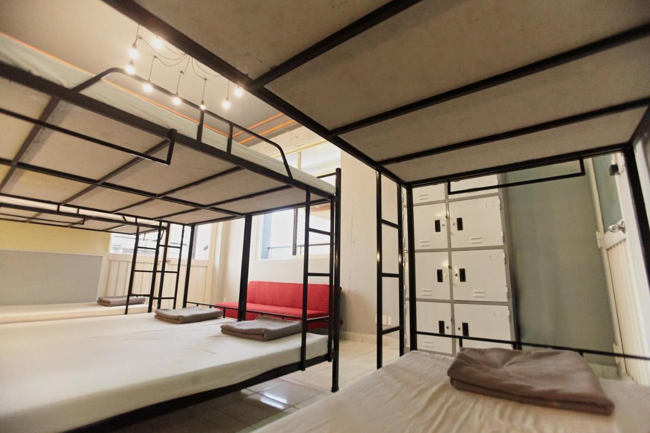 Dream Station - Saigon Hostel Thành Pho Ho Chí Minh Esterno foto